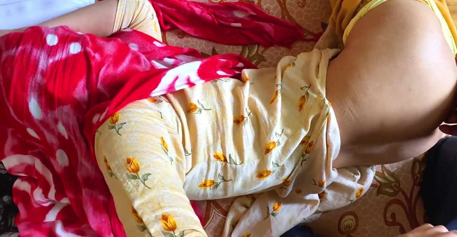 Stepbrother Fucks Big Stepsister – Full Sex Video