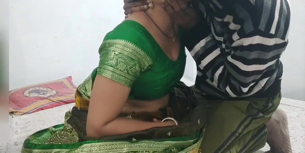 Prashad deke sexy chachi ko jam ke chod aur gaand maari desi step son fucked his her step mother and do anal sex