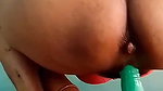 Lund ki pyasi aunty ne apni chut ki aag bujhai video call pr pipe or colddrink ki botal se nikala chut se pani apne boyfrrnd ke