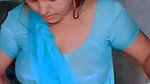Desi village bhabi make her bath video