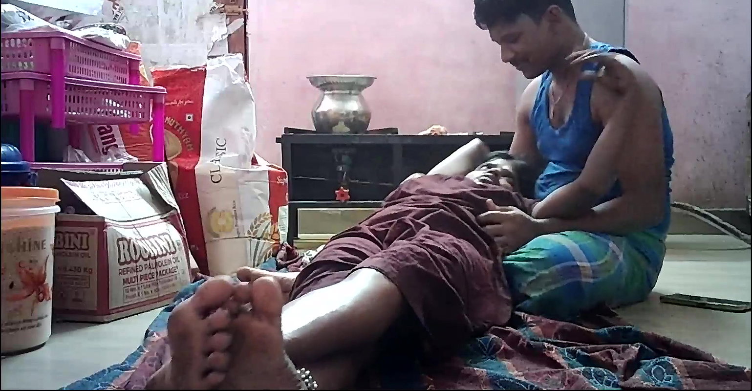 Indian wife kissing and boobs kiss