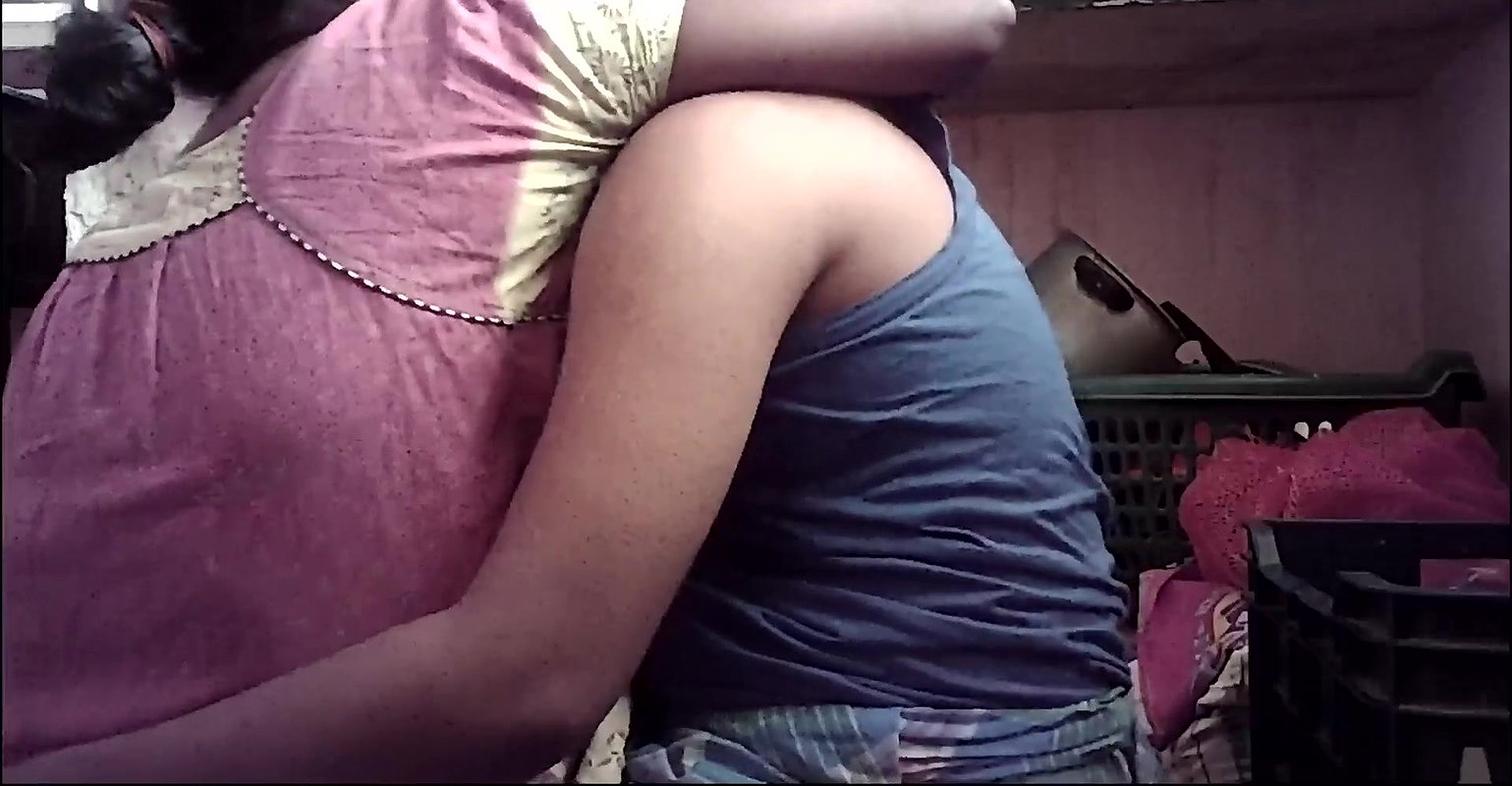 Indian wife lips kissing ass b