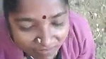 Desi sexy aunty outdoor sucking