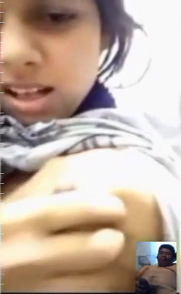 Desi Babe VC with BF showing Boobs
