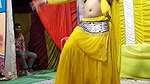 Big navel girl hot dance