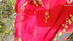 Indian desi bhabi sarso ki khet me apne cute me rasilii pani