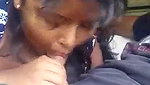 Blowjob in autorikshaw
