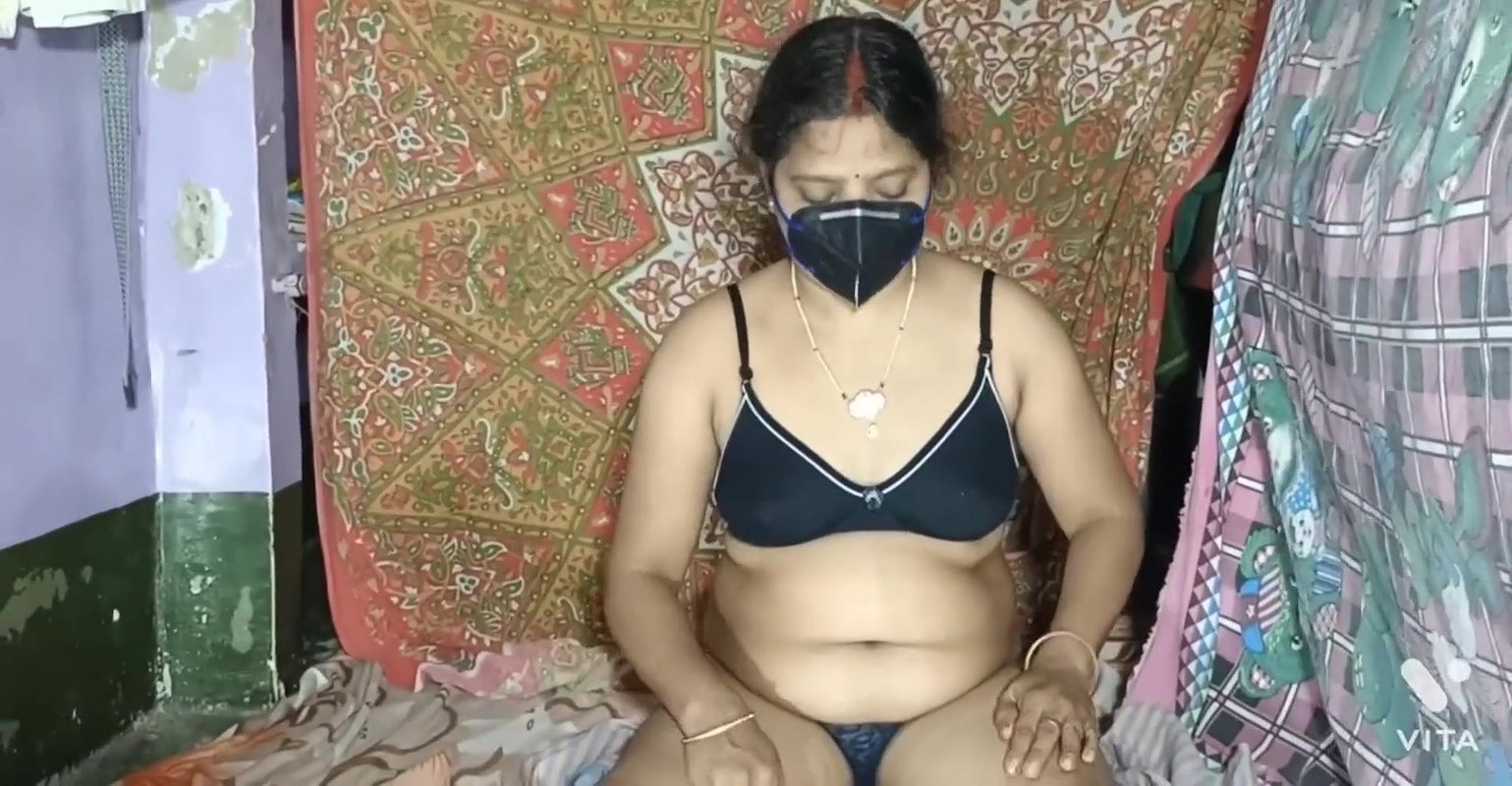 x  Indian Savi Bhabhi – Blowjob And Hardcore Desi Sex Video Part 3