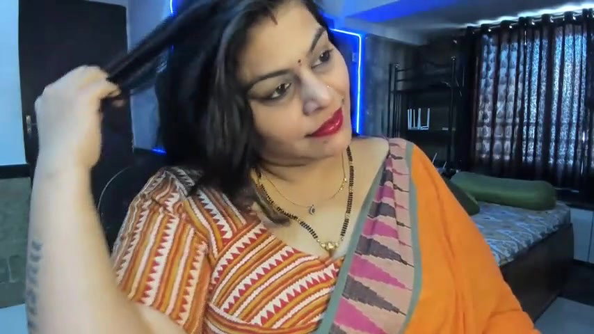 Stripchat-Public Show-c-tarivishu23-2024 02 05 042137