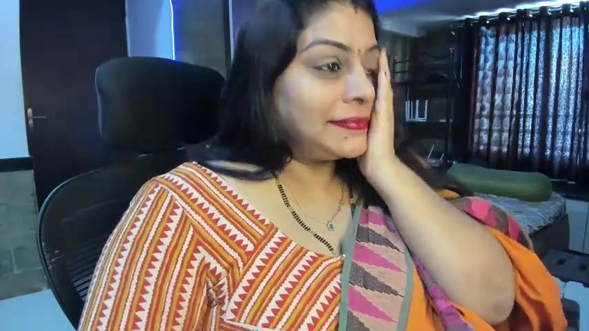 Stripchat-Public Show-c-tarivishu23-2024 02 05 053928