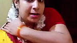 Tamil maami huge boobs navel show in saree