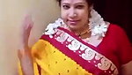 Tamil maami huge boobs navel show in saree
