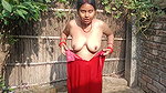 Village sister-in-law sucked land while bathing