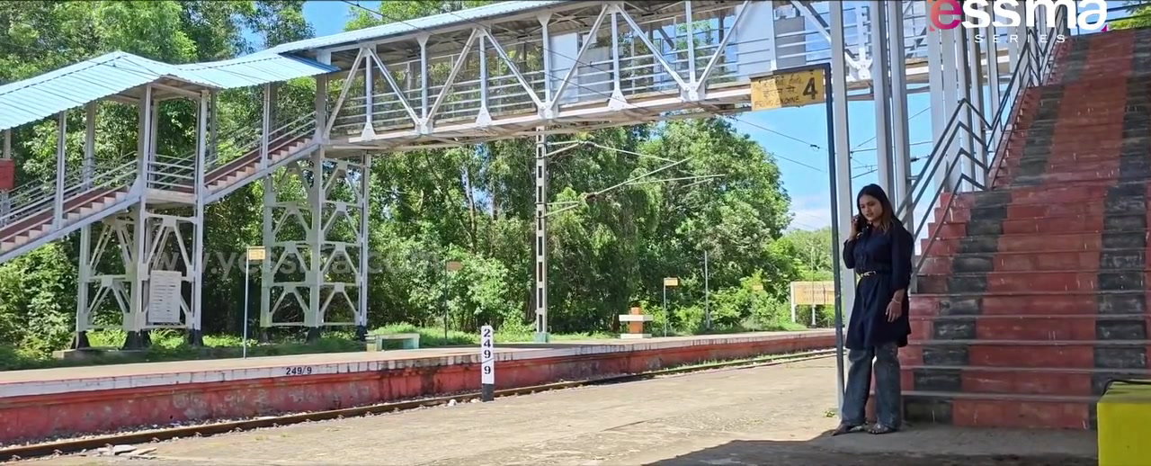 Frame 10