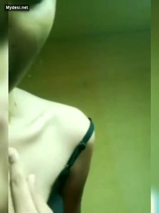 Desi hot wife bobs pres