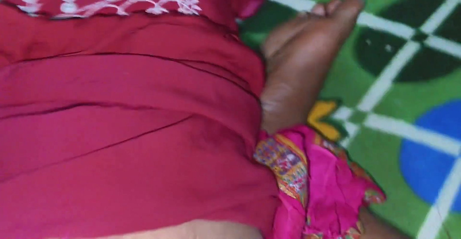 Mumbai me ak dost ki bibi ki chudai kiya dost Dipti gaya our din me uski bibi ko chod Diya
