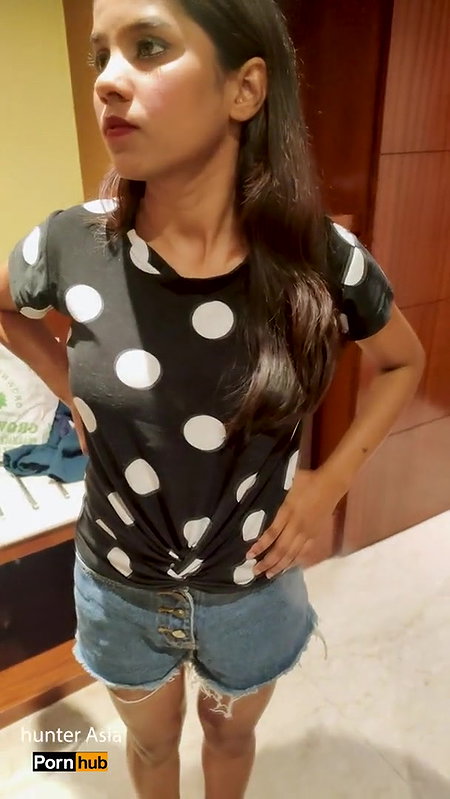 She getting ready for party but i fucked her and c