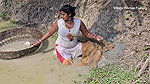 Amazing Mouni Net Fishing in Muddy Water    Big Ca