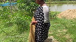 Amazing village women net fishing video   Mouni fi