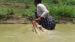 Amazing village women net fishing video   Mouni fi