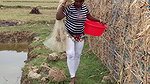 Viral village women net fishing video    village w