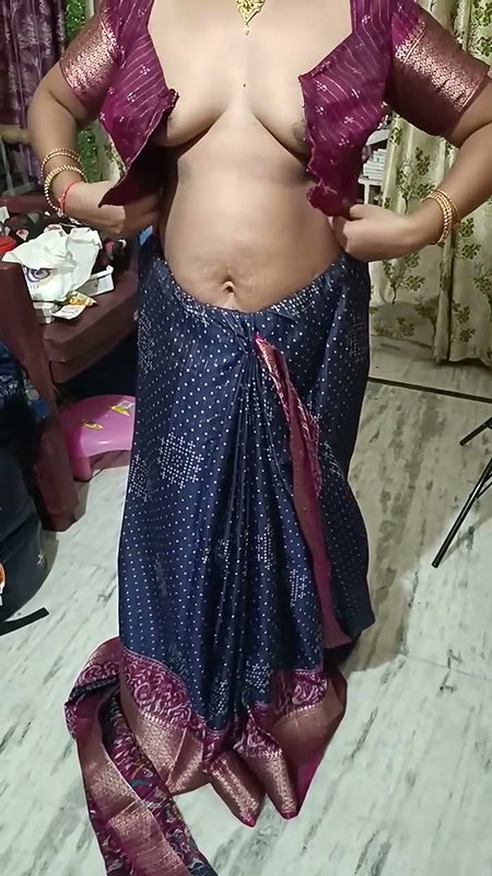 Desi Beautiful Indian Stepmama’s Secret Romance