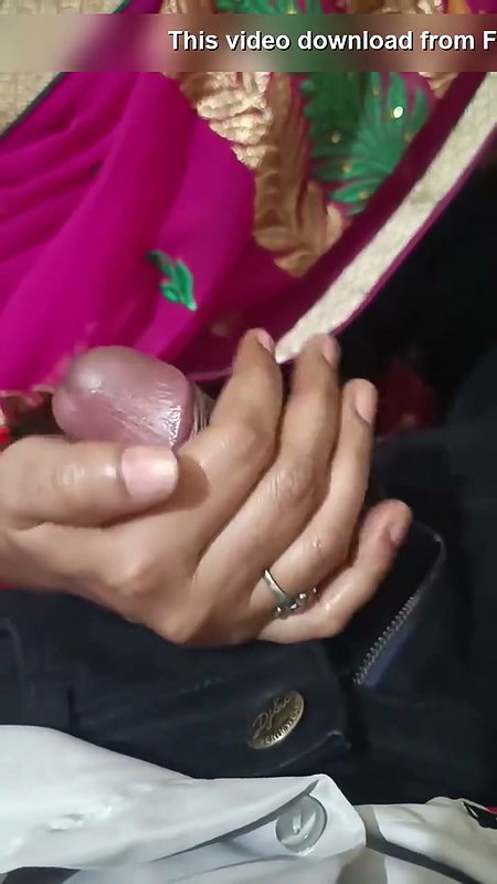Desi Beautiful Stepmom Seduced Stepson Fucking Hard While Massage