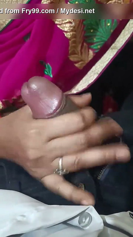 Desi Beautiful Stepmom Seduced Stepson Fucking Hard While Massage