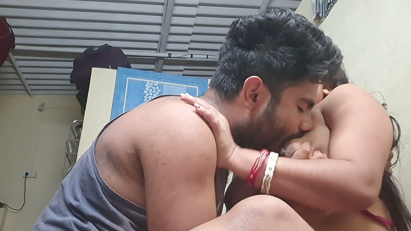 Horney Bhabi Seduce Her Father in Law for Hardcore fuck