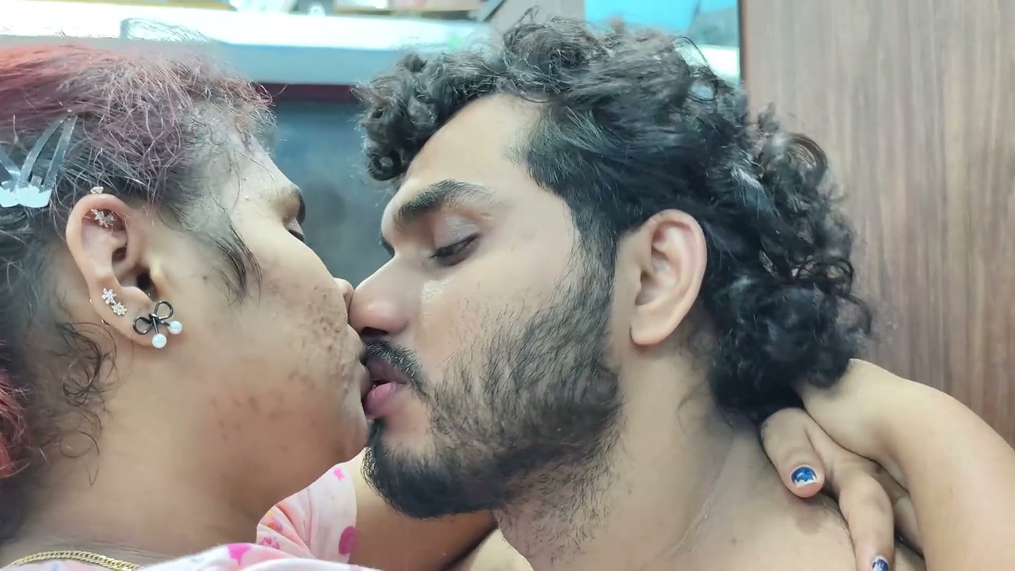 Hot couple lip lock with navel lick and boobs press