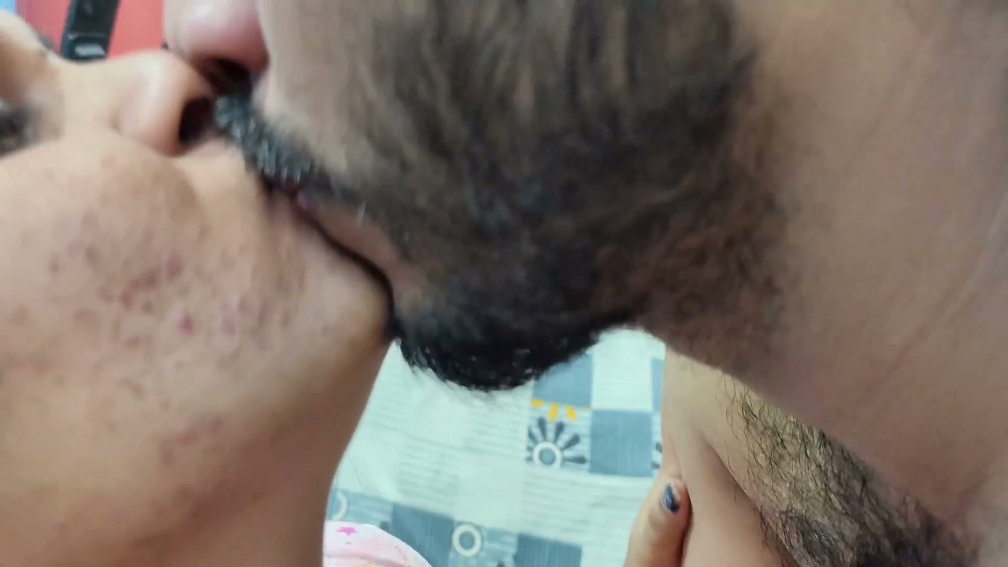 Hot couple lip lock with navel lick and boobs press
