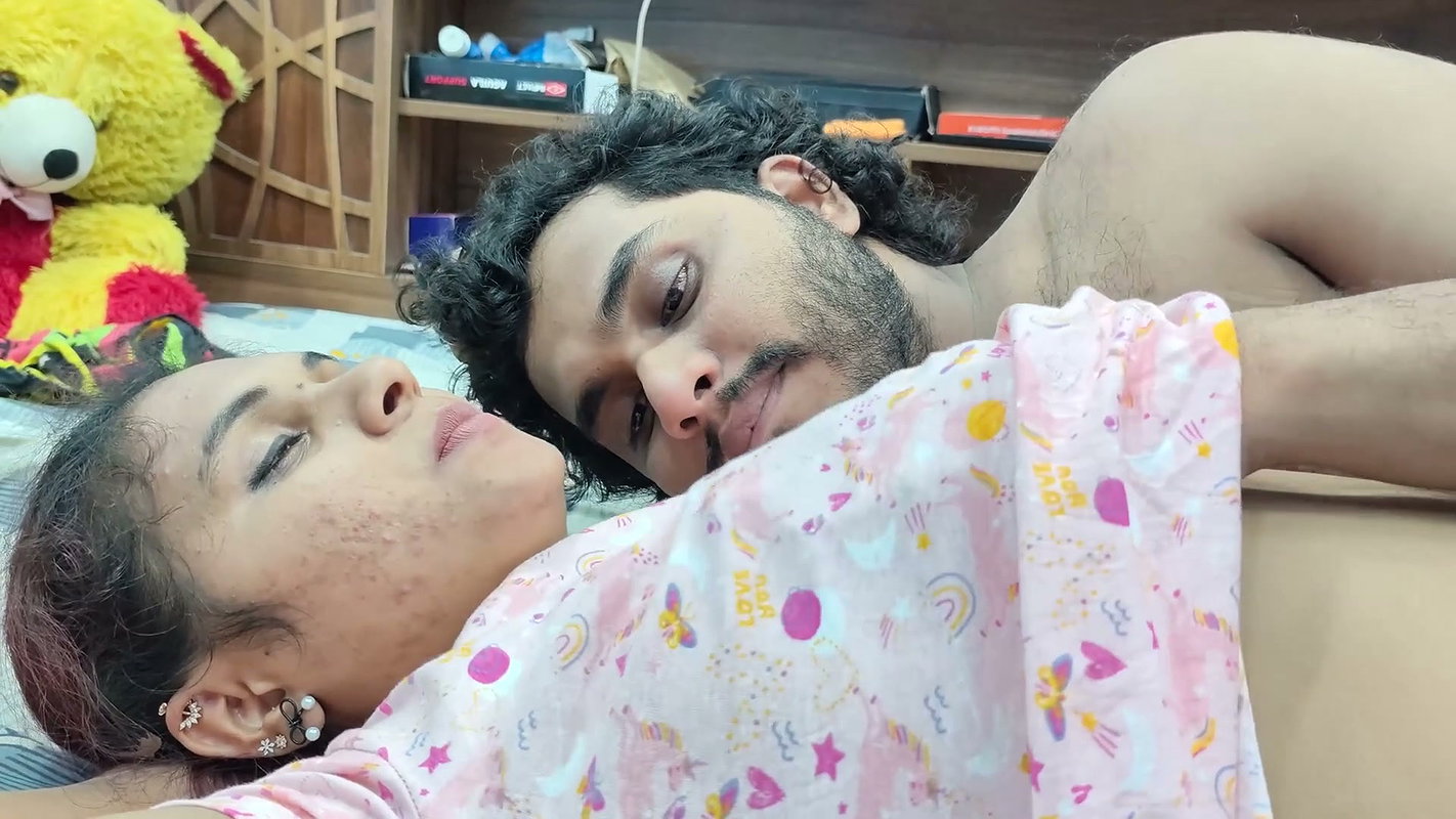 Hot couple lip lock with navel lick and boobs press