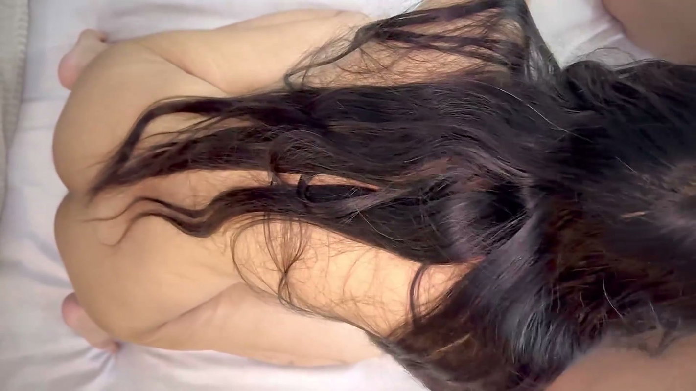 HOTEL WETER KE SATH KI CHUDAI NRI LADY NE MASSAGE AND HARDCORE FUCKING