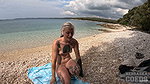 Brille – Brille Enjoying A Nude Beach Afternoon Applying Sun Tan Oil Masturbating And Eating Lunch