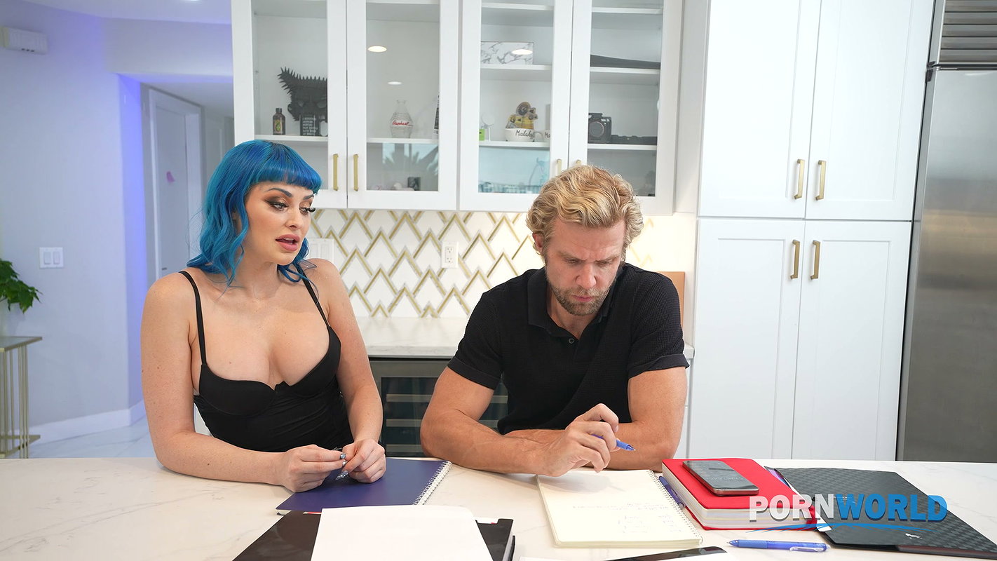 Jewelz Blu – Seductive Babe Jewelz Blu Takes An Airtight Anal Pounding With Big Dick Stud