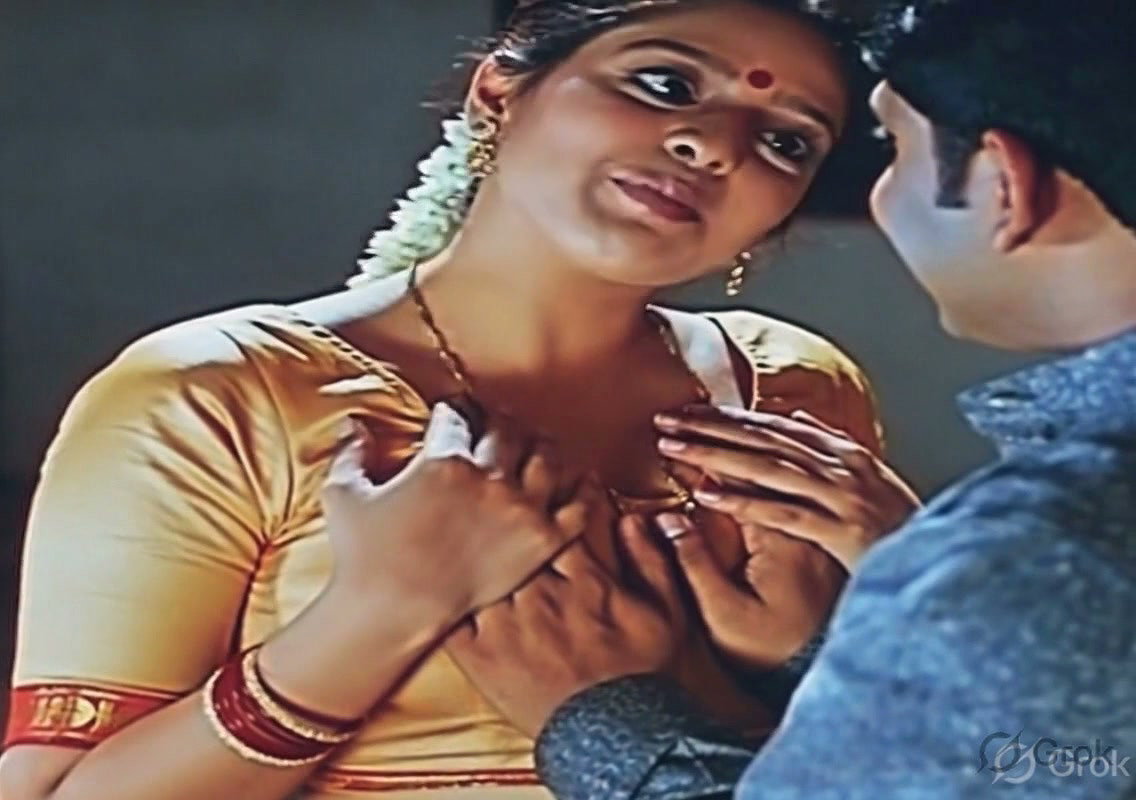 [6 CLIPS in same thread] Nagma guding boyfriend’s hands to her boobs VERY HOT (2)4