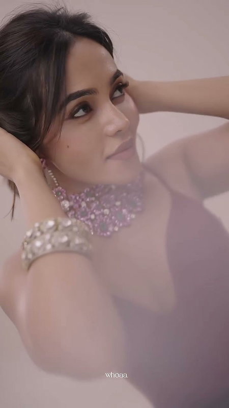 Actress Bhavanisree sexy cleavage and armpit show photoshoot (2)2