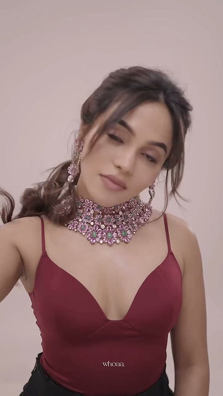 Actress Bhavanisree sexy cleavage and armpit show photoshoot (2)2