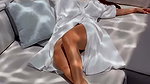 BOMBSHELL MILF MALAIKA ARORA SEXY RAVISHING THIGHS TEMPT UUFFF (2)2
