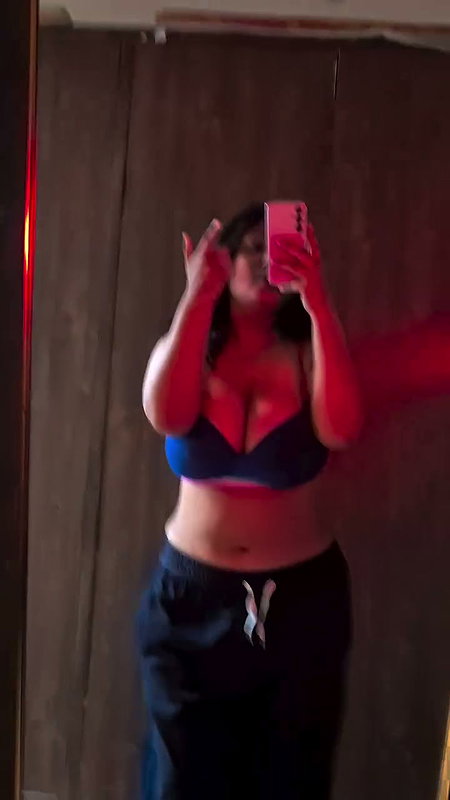 busty bangalore lady huge tits in green bra (2)2