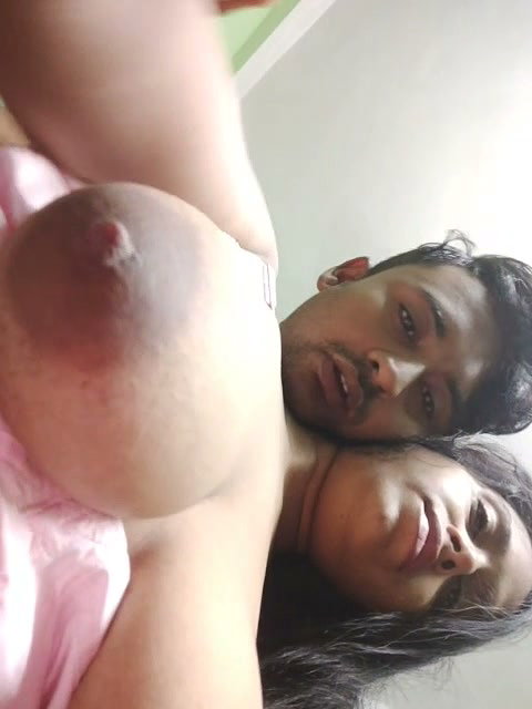 Chubby Indian Horny Gf Showing updates (2)8
