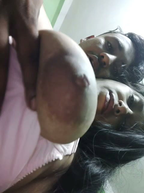 Chubby Indian Horny Gf Showing updates (2)8