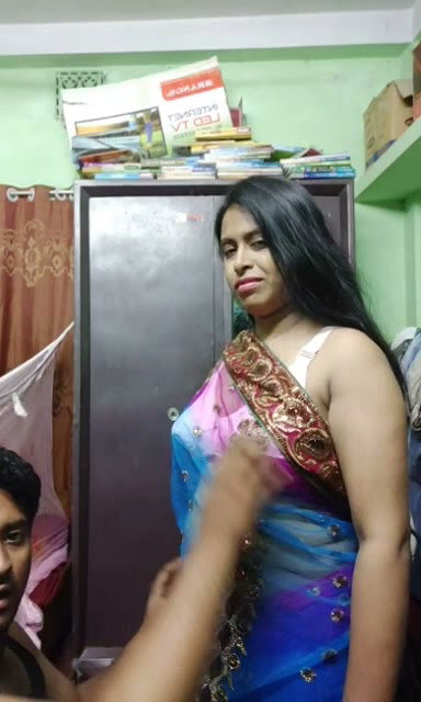 Chubby Indian Horny Gf Showing updates (2)9