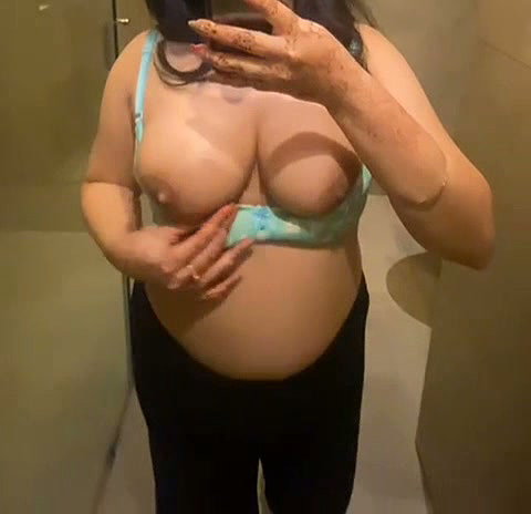 Chubby Indian Horny Gf Showing updates (2)13
