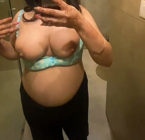 Chubby Indian Horny Gf Showing updates (2)13