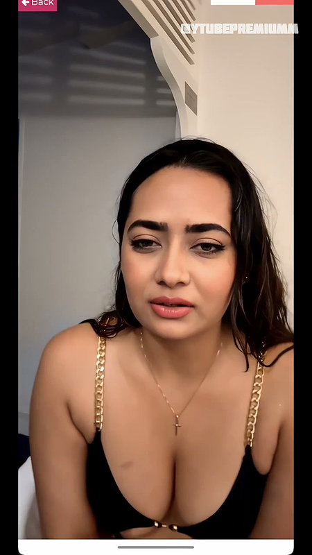 Divya Mistry Latest Hot Live (2)2