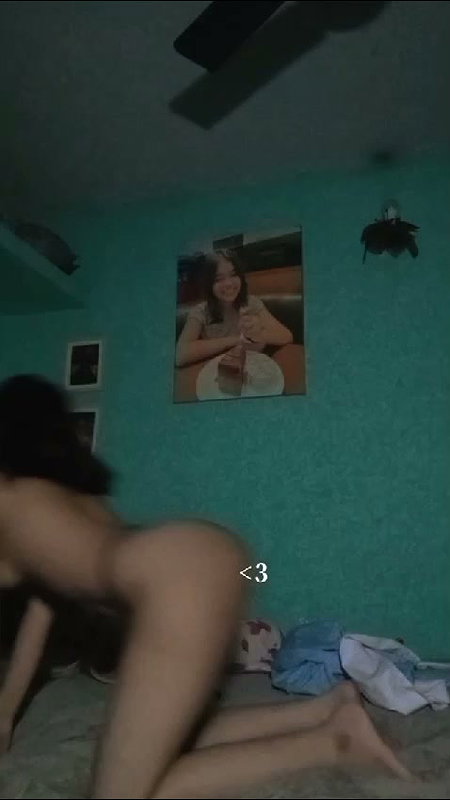 Horny girl showing and fucking cum on her face total 31 clips (2)15