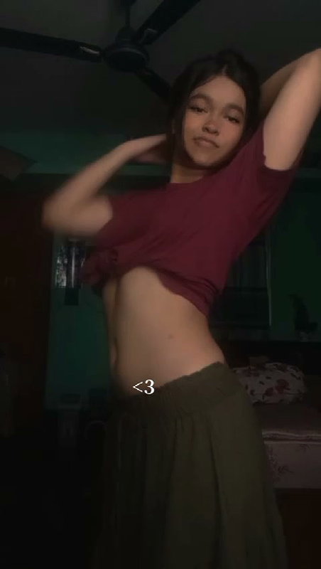 Horny girl showing and fucking cum on her face total 31 clips (2)17