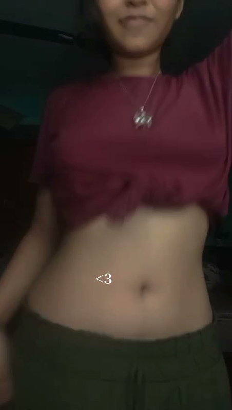 Horny girl showing and fucking cum on her face total 31 clips (2)17