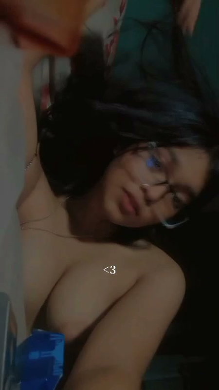 Horny girl showing and fucking cum on her face total 31 clips (2)26